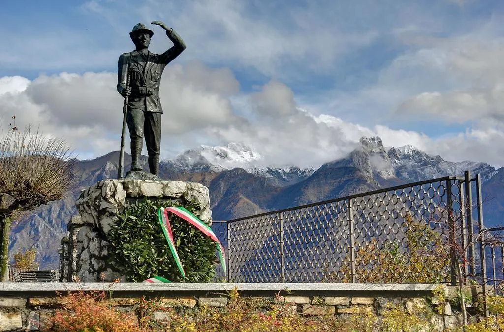 B&B Dei Laghi Magreglio Bed & Breakfast