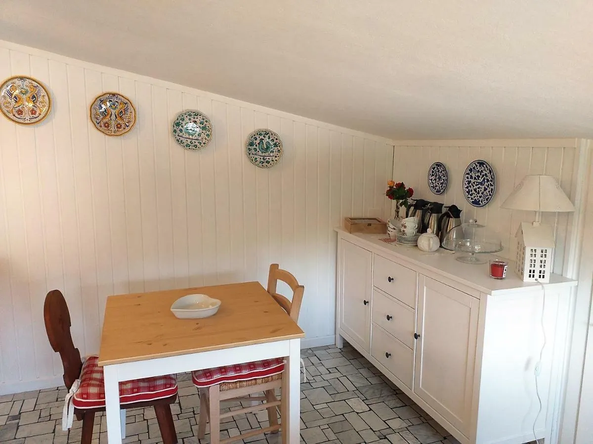 Bed & Breakfast B&B Dei Laghi Magreglio Italy